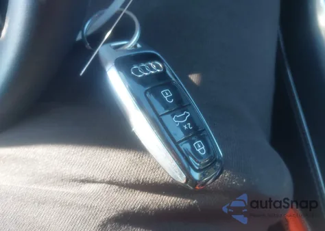 2025 Audi Q8 Premium Plus 55 Tfsi Quattro from USA, damaged, VIN WA1EVBF12SD003216